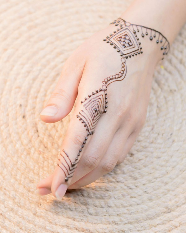 arabic mehndi artist